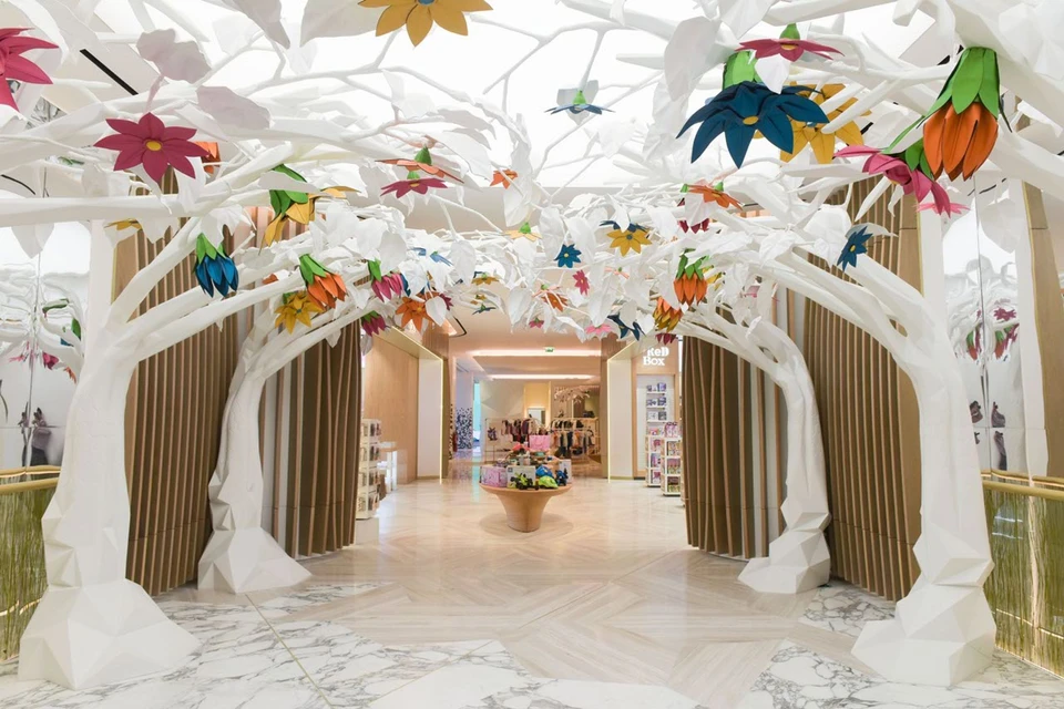 City Walk Dubai com sistema K-array integrado a shopping centers