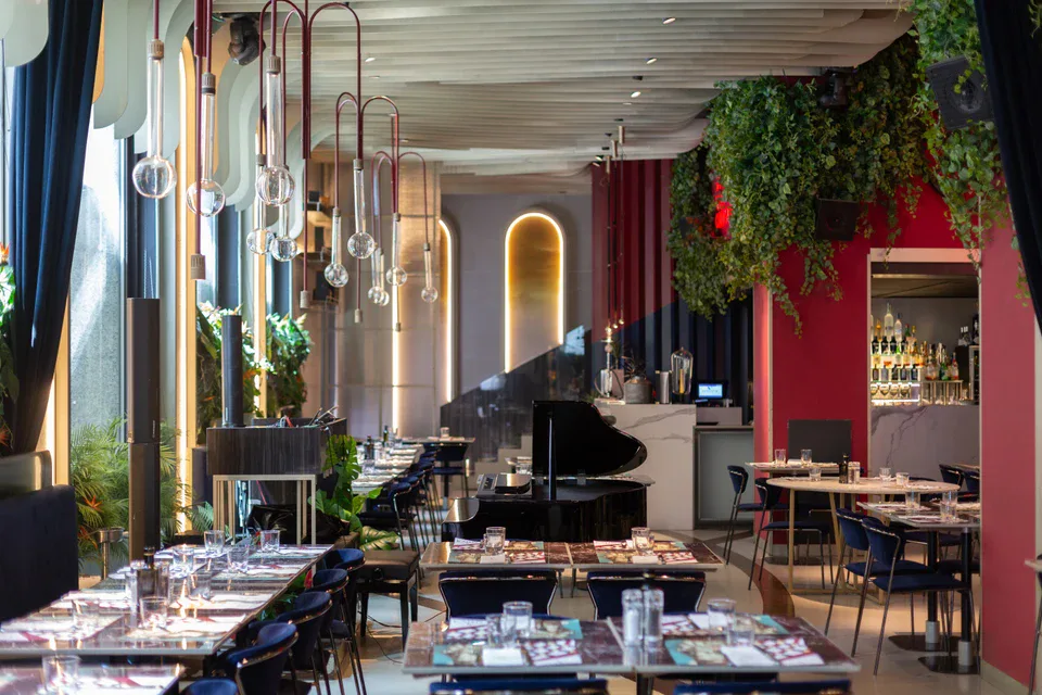 Otivm Milão com sistema K-array integrado a restaurantes e cafés