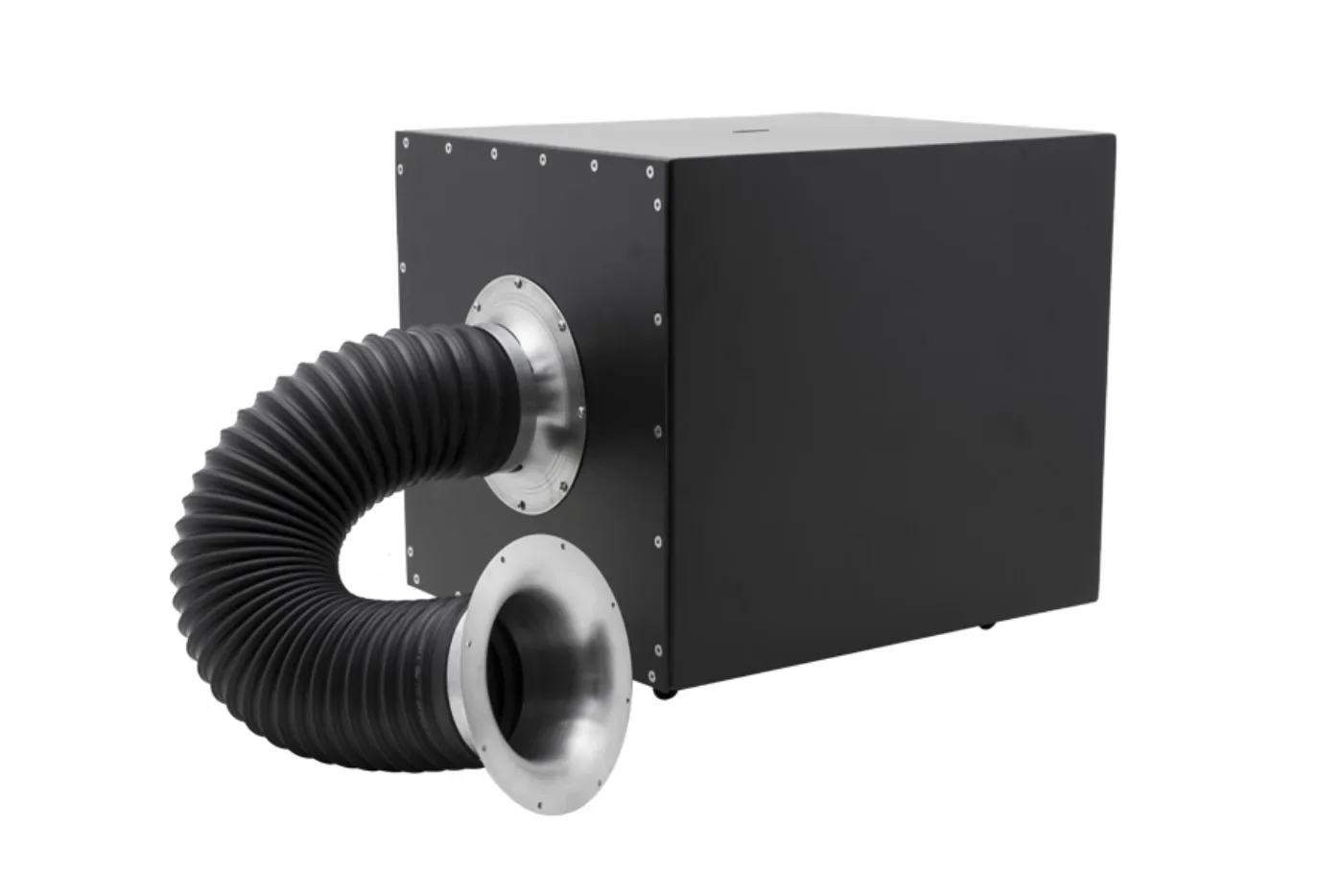Garvan WX130 Subwoofer Pipe de Embutir apresentado em contexto de projeto integrado pela M.I. Automação